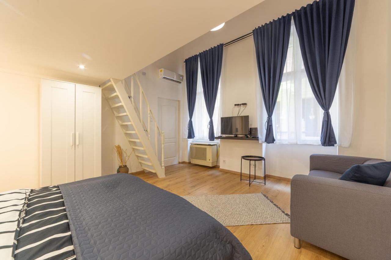 Apartmán Lovely 1 Bedroom Flat With Location