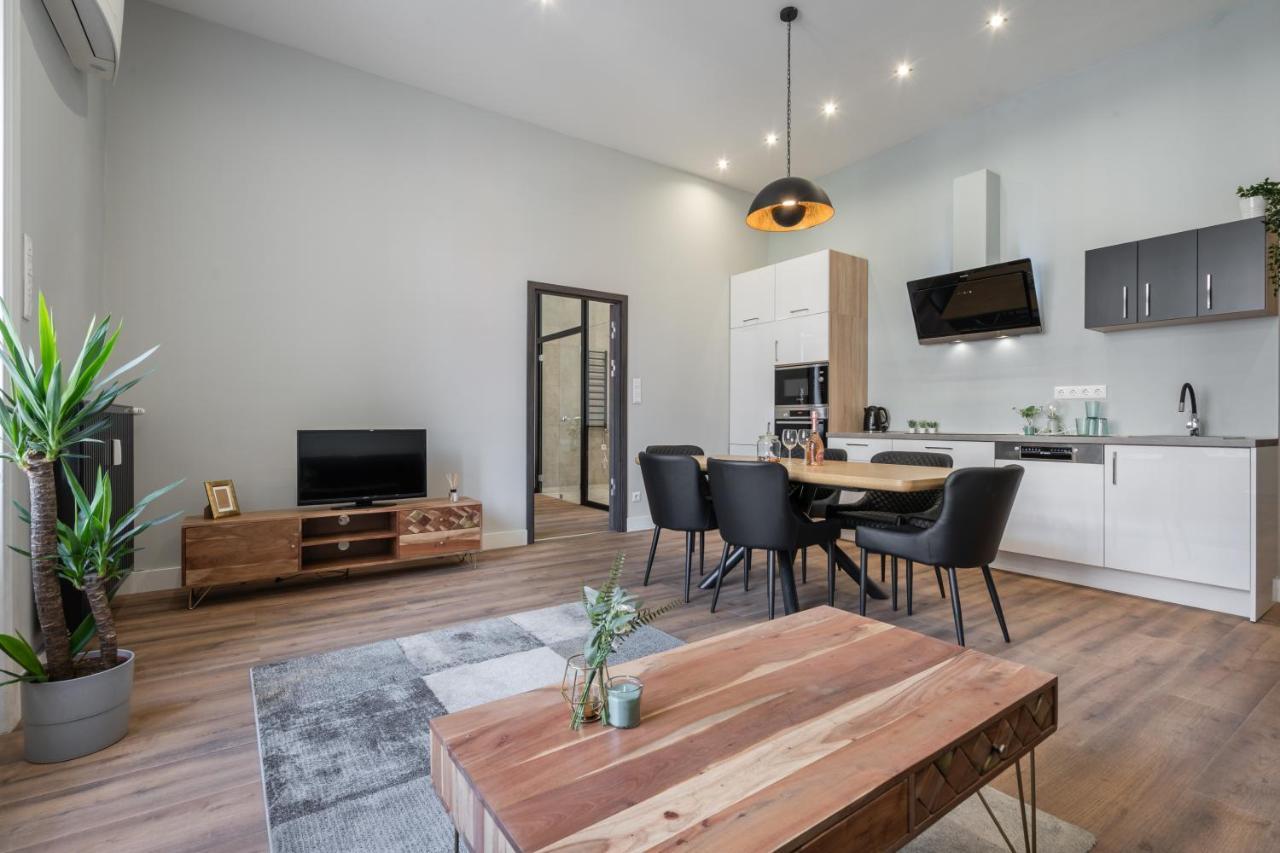 Buenos Boutique - A/c, 2 Bathrms, Amazing View Apartment