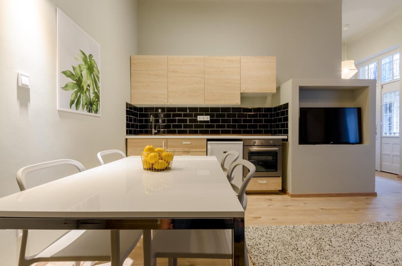 Deluxe In Party District. Ak2b Apartamento Budapest