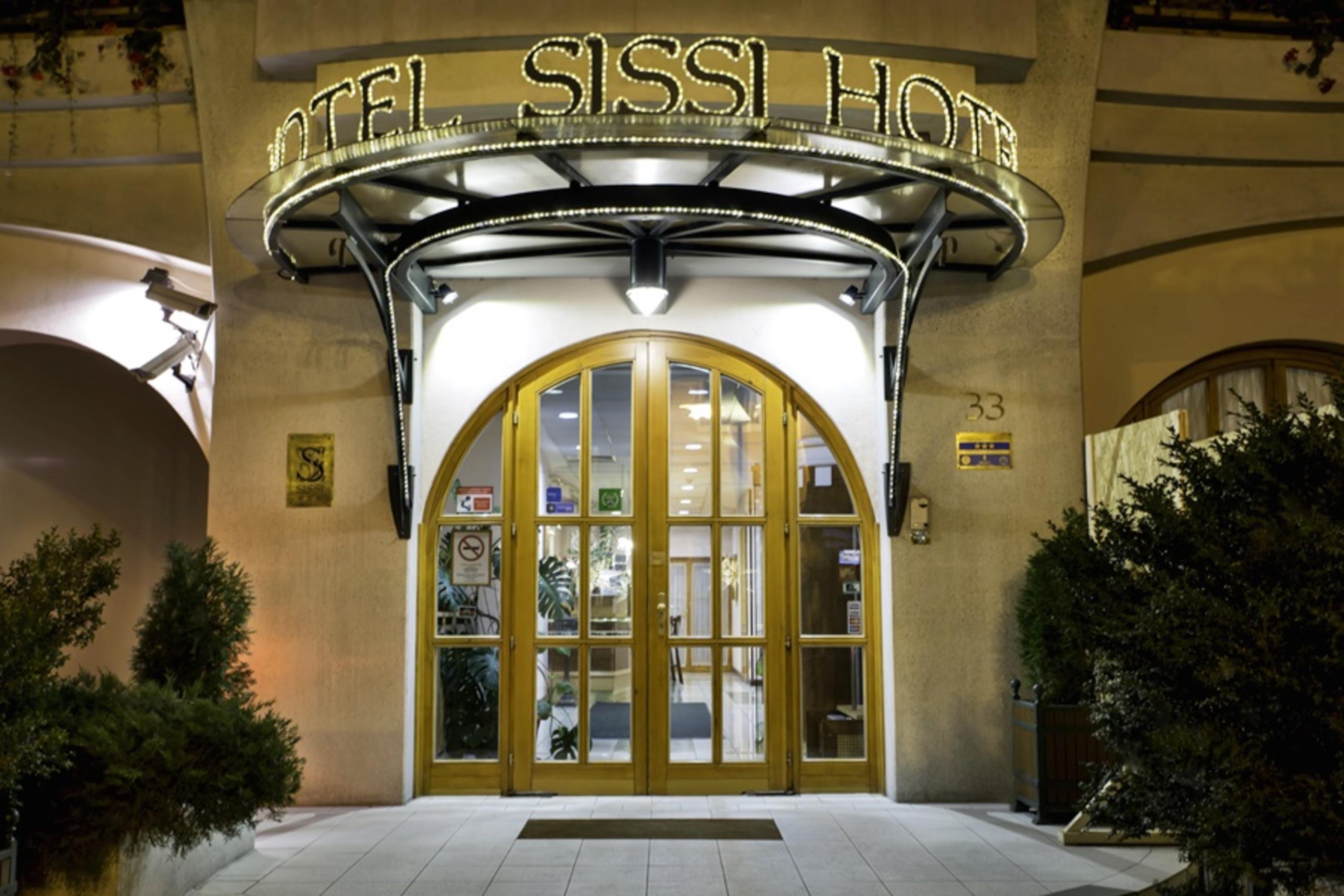 Hotell Corvin Sissi Wing 3*