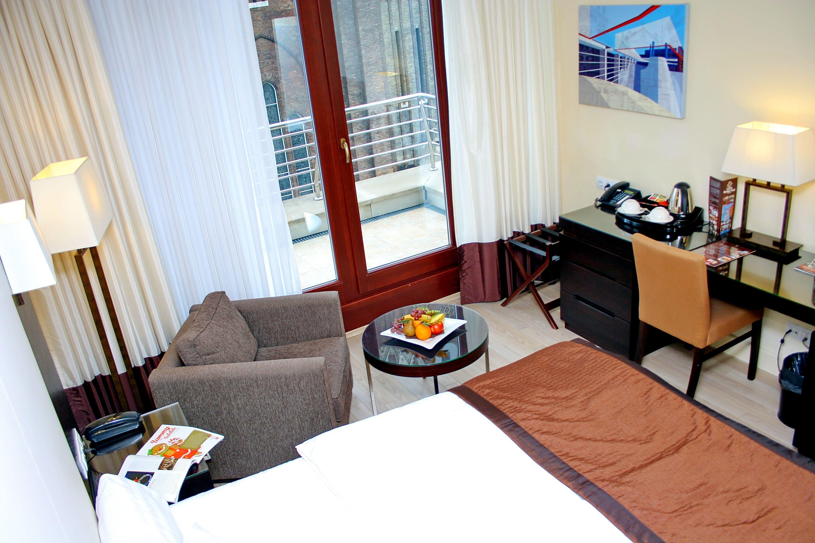 Lion's Garden Hotel 4*