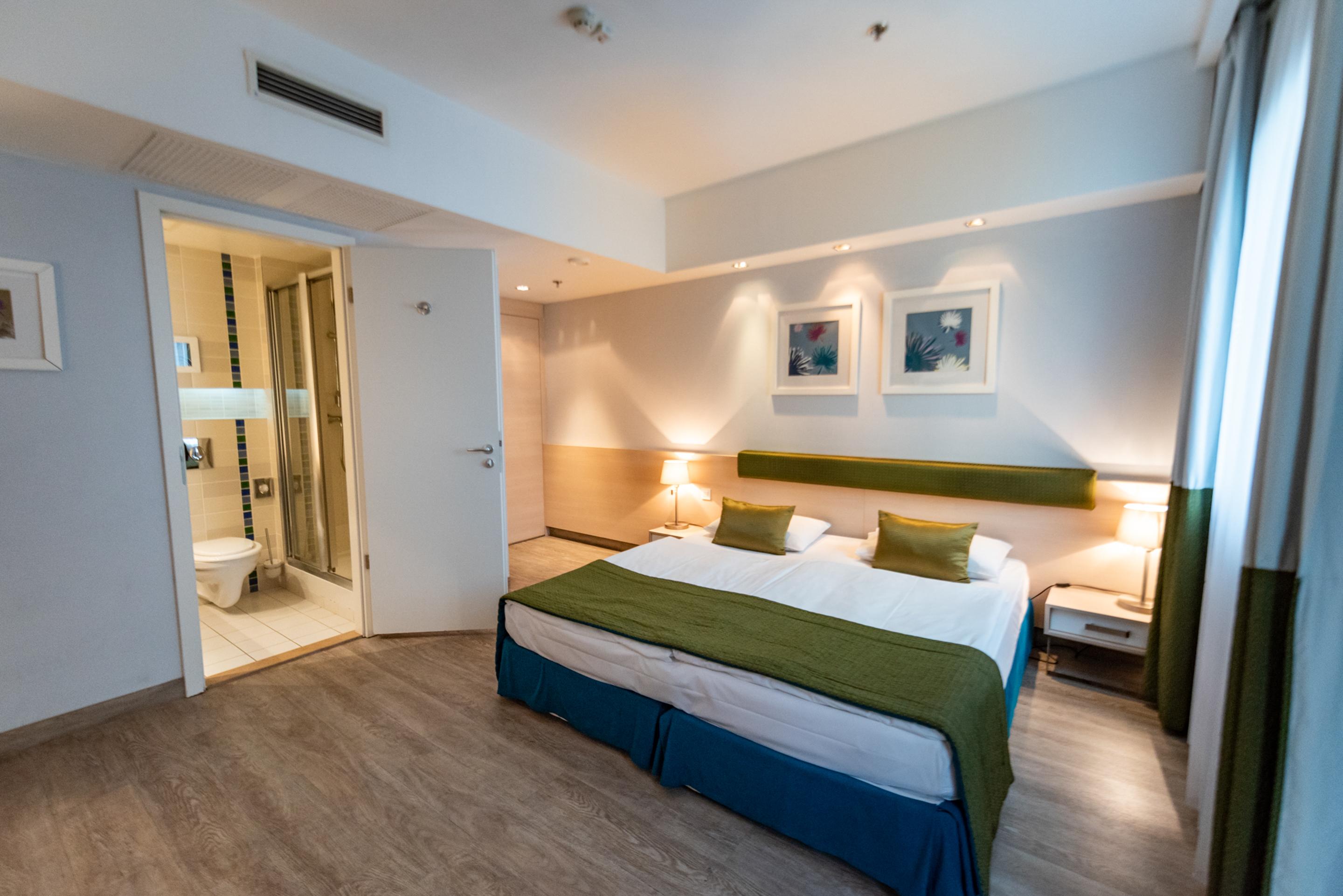 Atrium Fashion Hotel