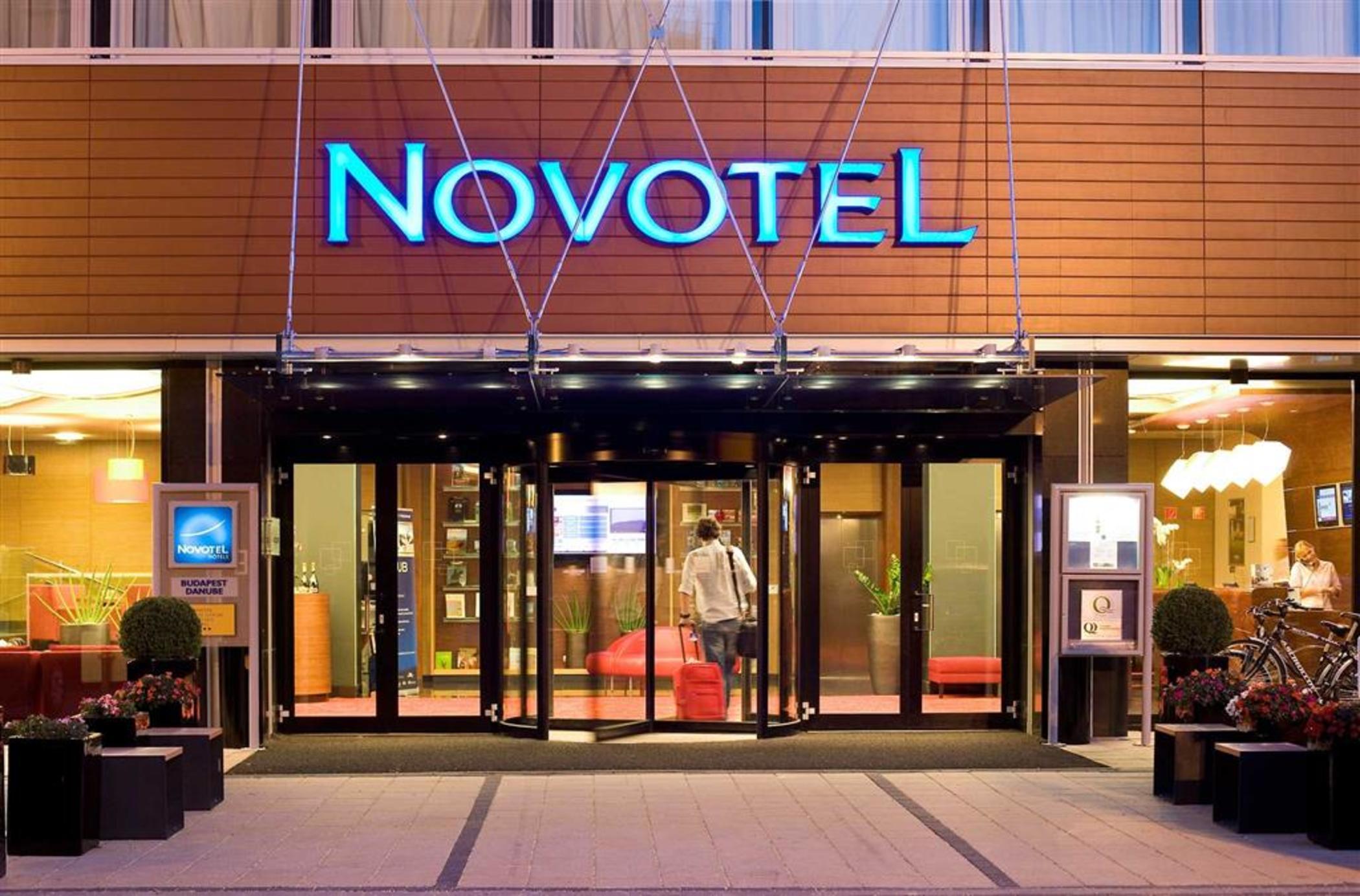 Novotel Danube 4*