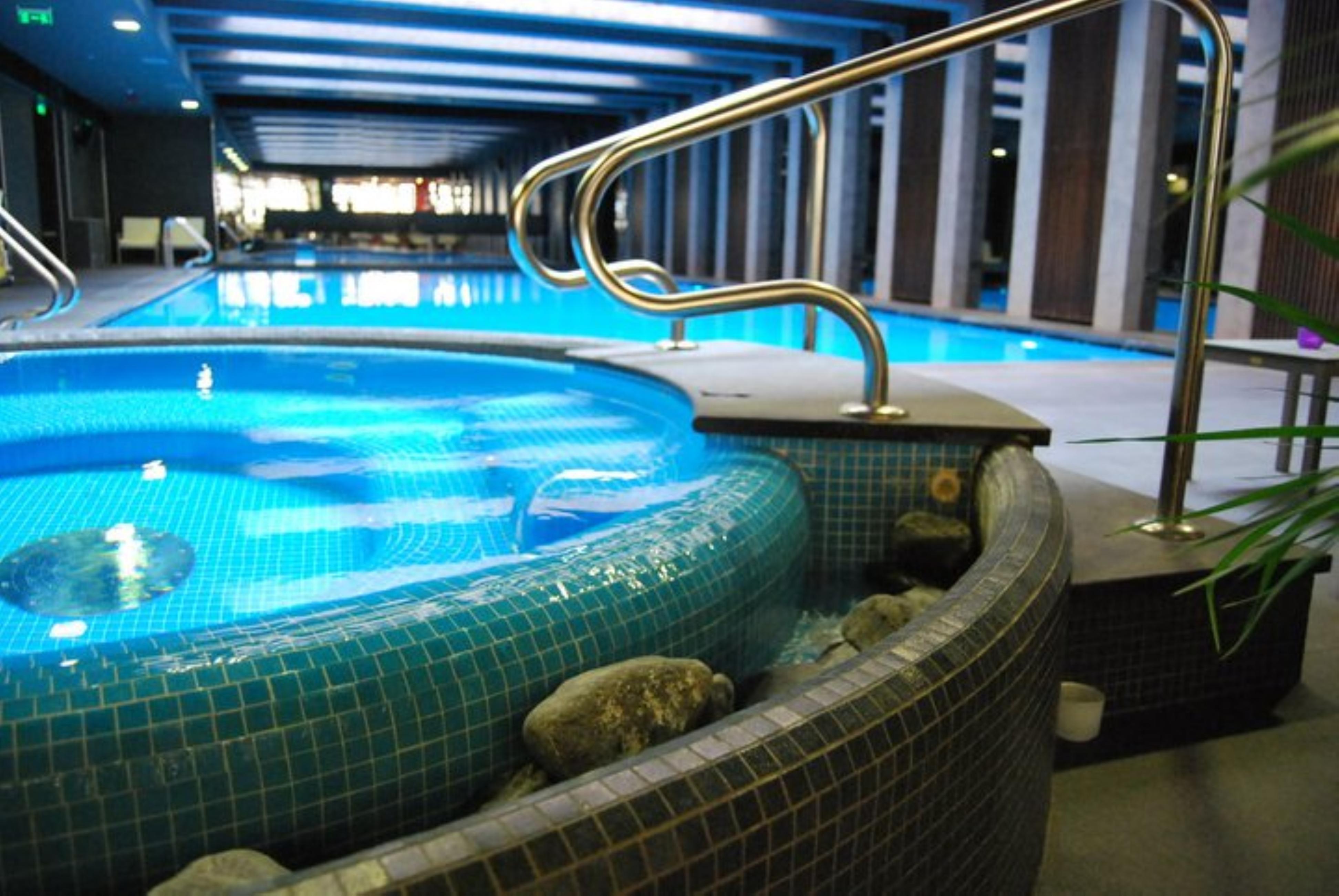 Sweet Aparthotel 4*