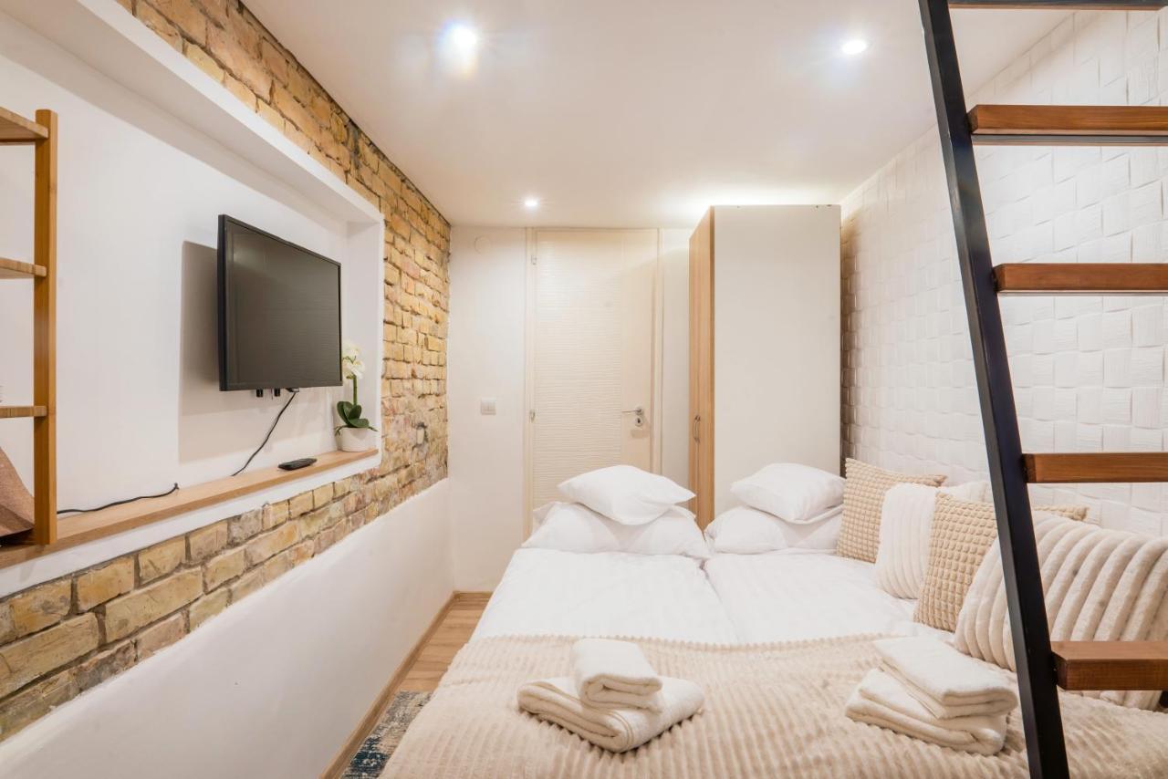 Oktogon City Apartment *