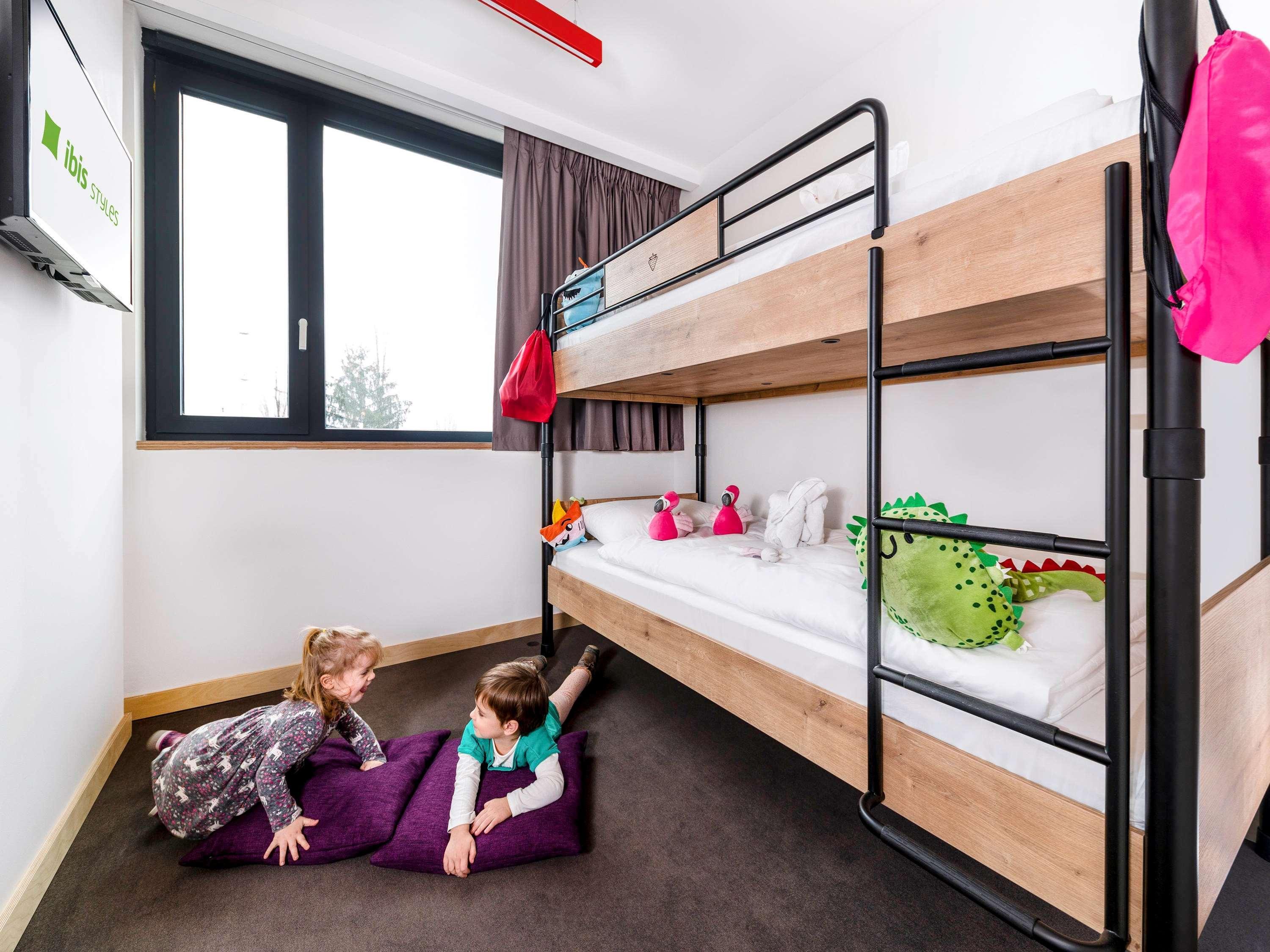 Hotell Ibis Styles Citywest 3*