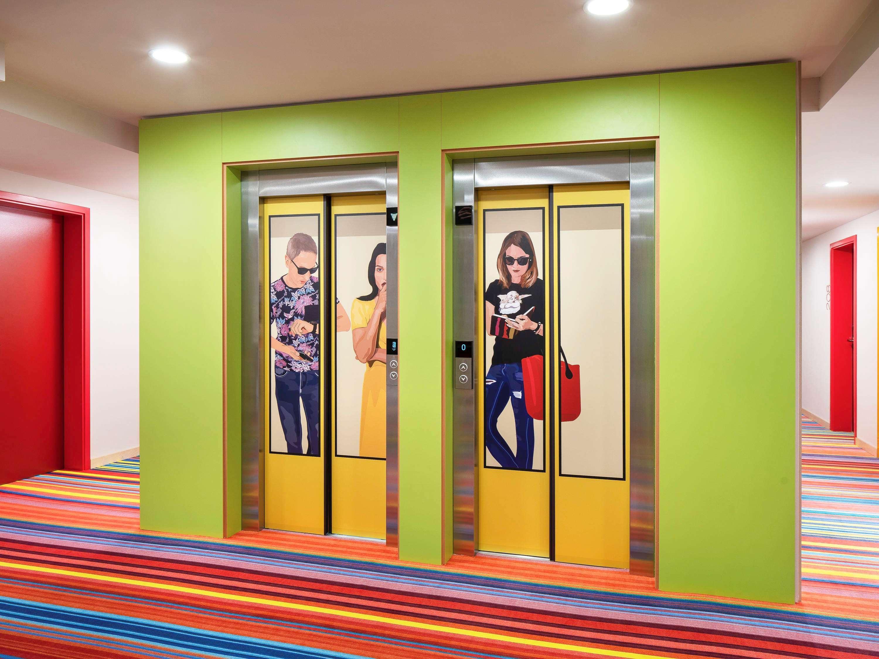 Ibis Styles Citywest 3*