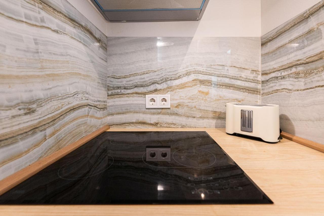 King Seventeen Homes * Budapest