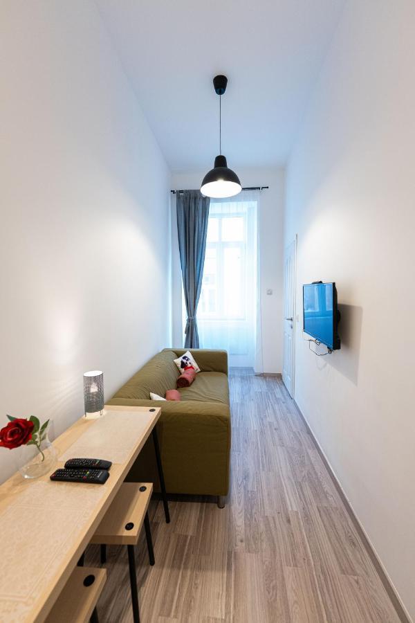 King Seventeen Homes Apartamento