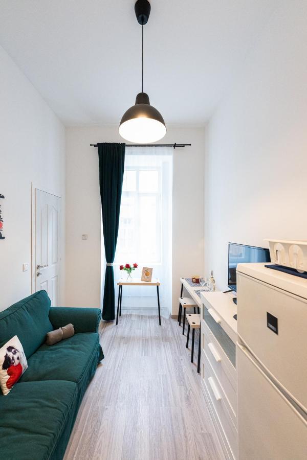 King Seventeen Homes * Budapest