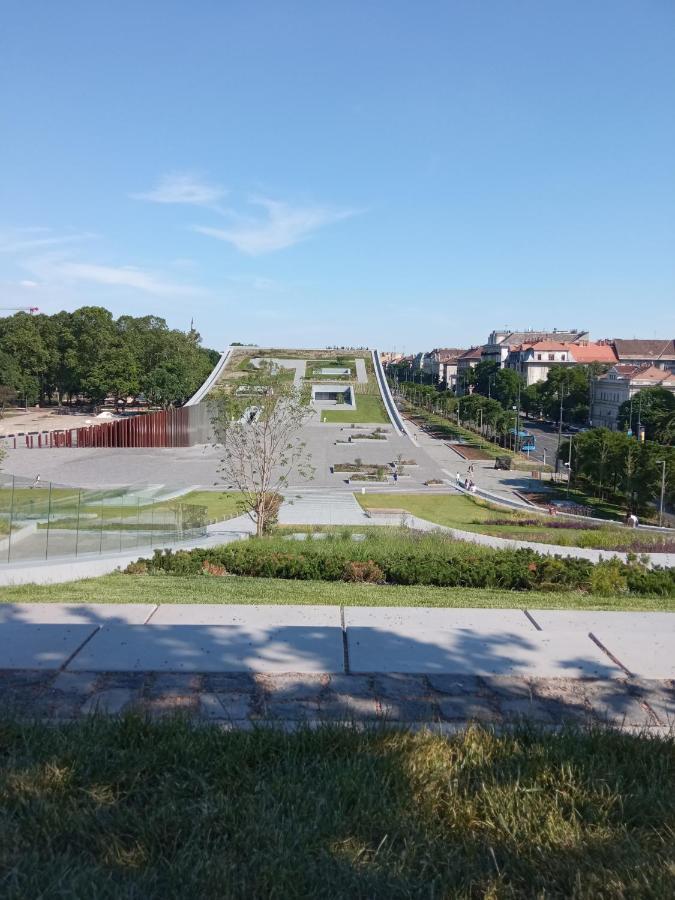 Free Parking, Balcony, Near To Park Kwatera prywatna Budapeszt