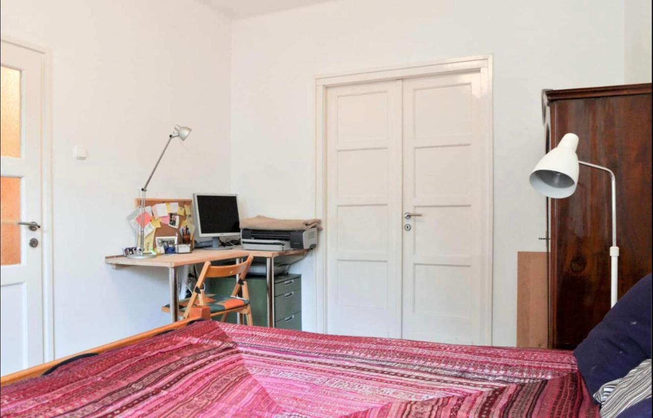 Luxury With Balcony View On Caslte Apartamento *