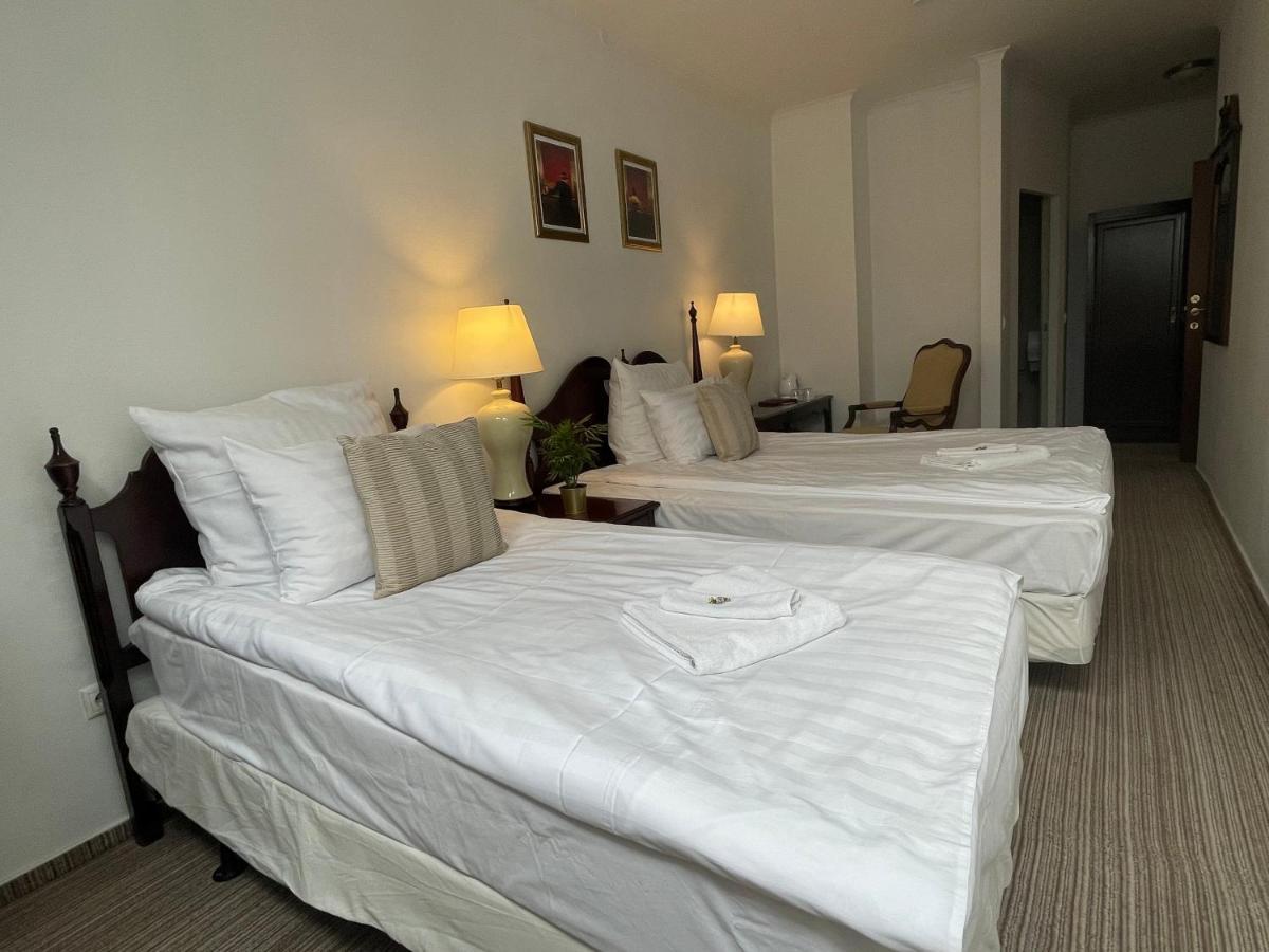 Opera16 Guestrooms * Budapest