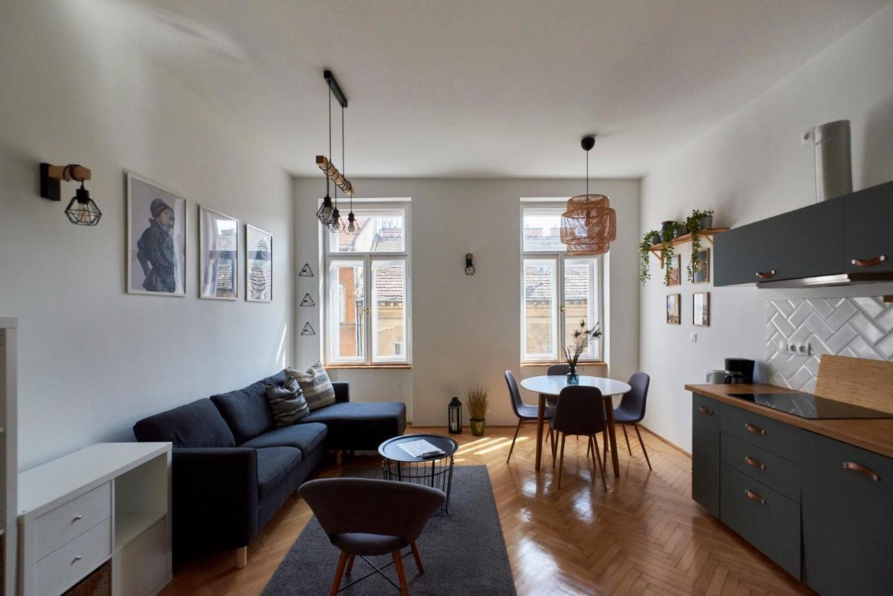Apartman Dembi At The Great Park