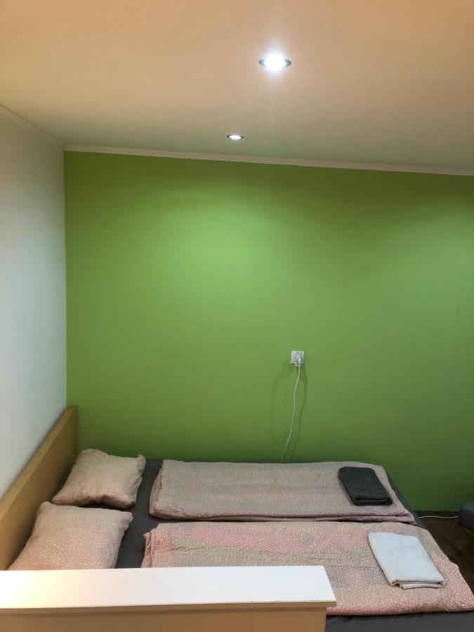 Apartamento Kert Kapcsolatos Lakás Privát Parkolóval Budapest