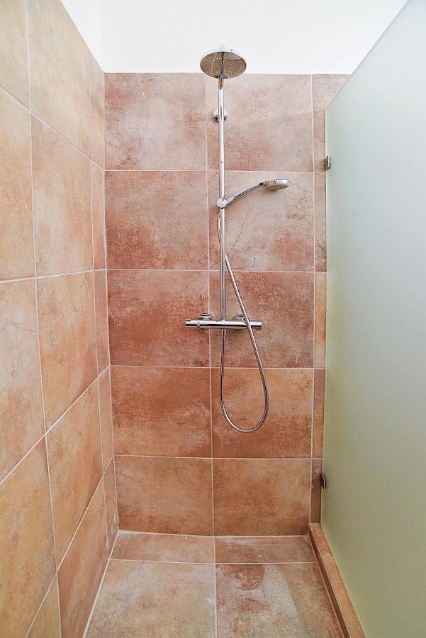 Beautiful 3 Bedroom In 7th District Budapest