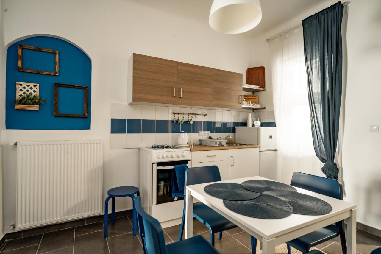 Apartment Colors