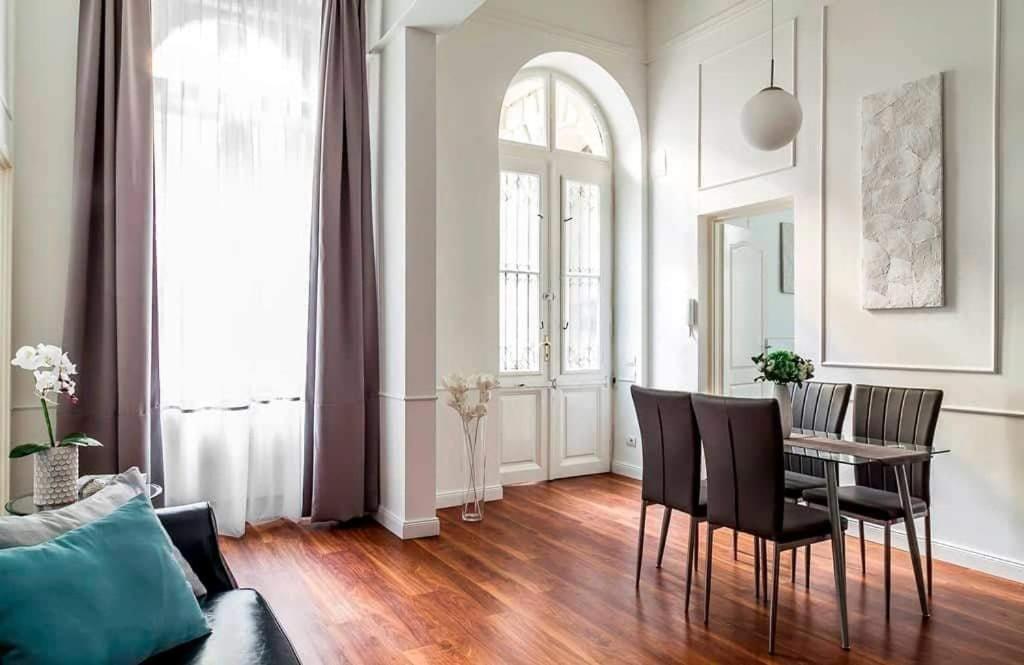 Goldsmith Apartman *