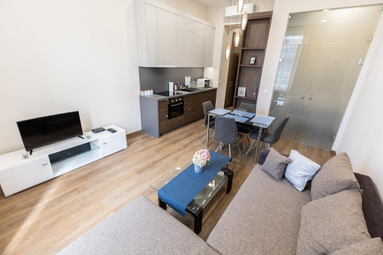 Apartment A37 Awesome