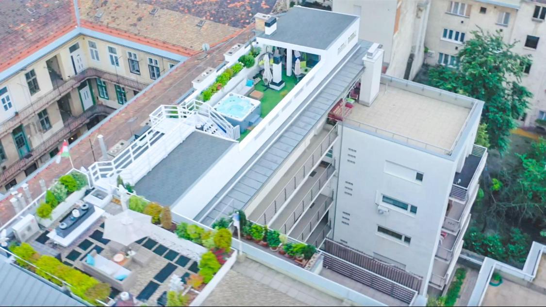 Skygarden - Luxury Penthouse With Private Jakuzzi Gym Sauna *