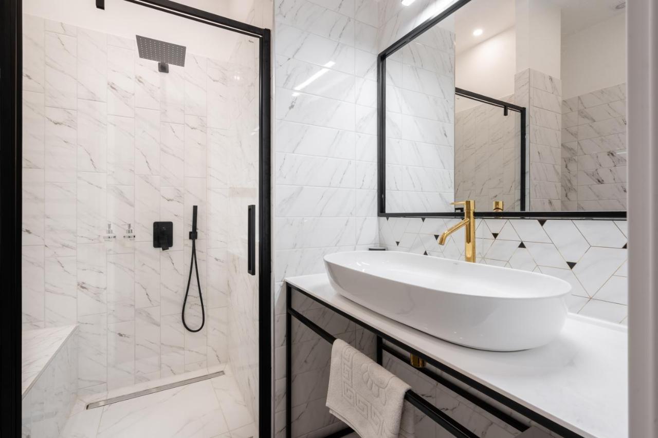 Hotel Astoria Boutique Suites- Location By Bqa Budapest