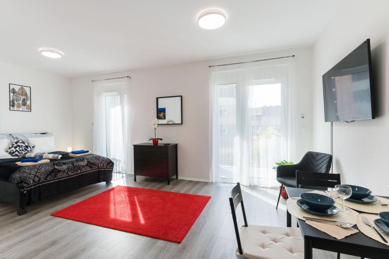 Apartment New Blue Danube With Balcony And Parking *
