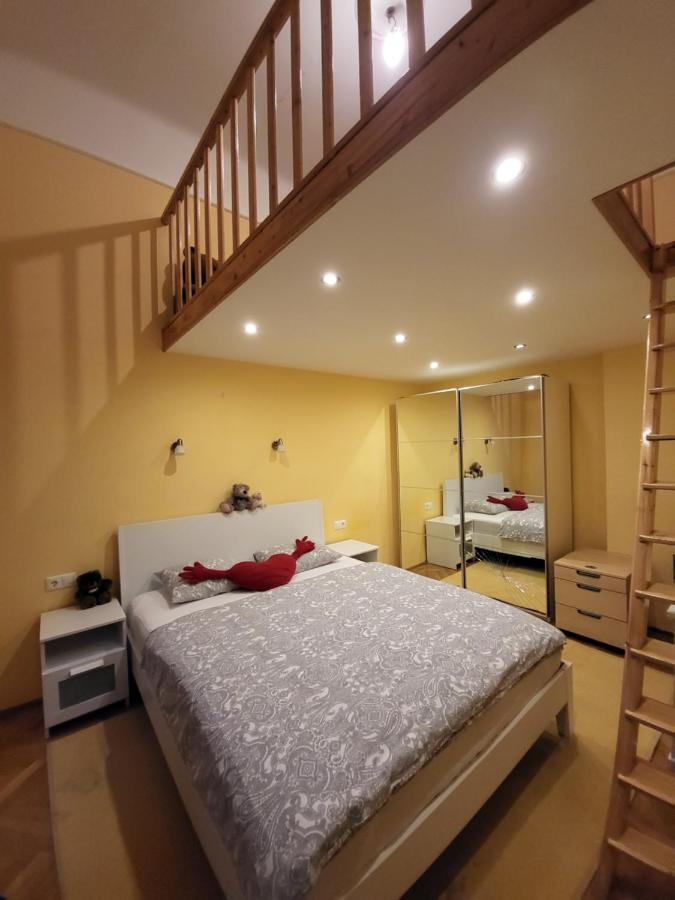 M - Downtown 2 Apartament