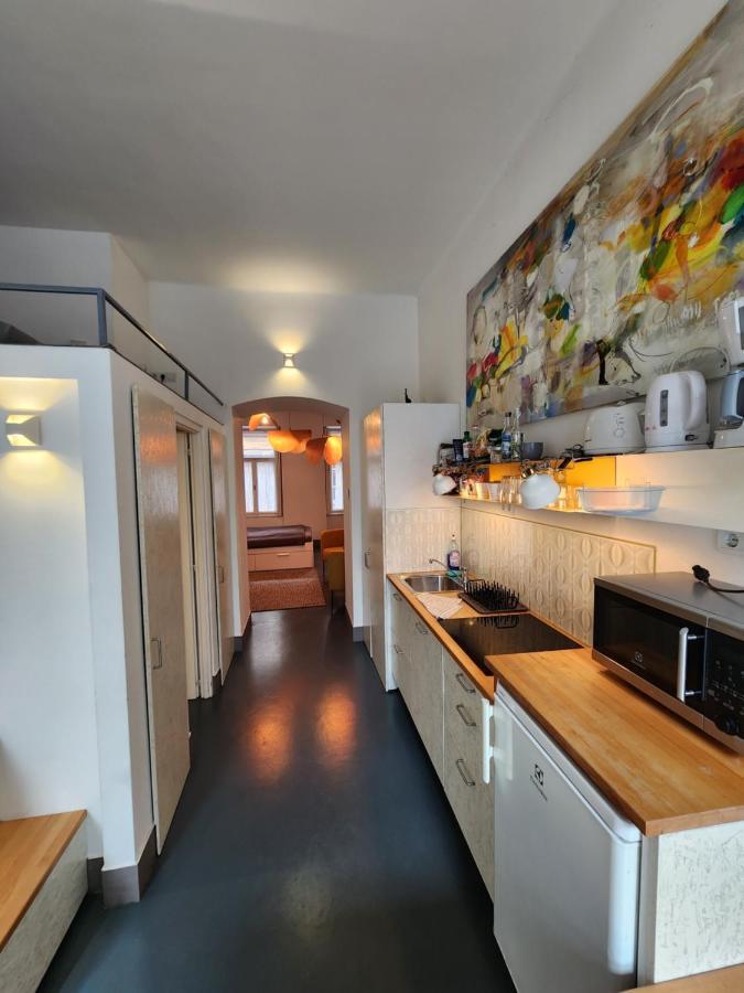 Appartement Stylish Art - Wifi & Great Location