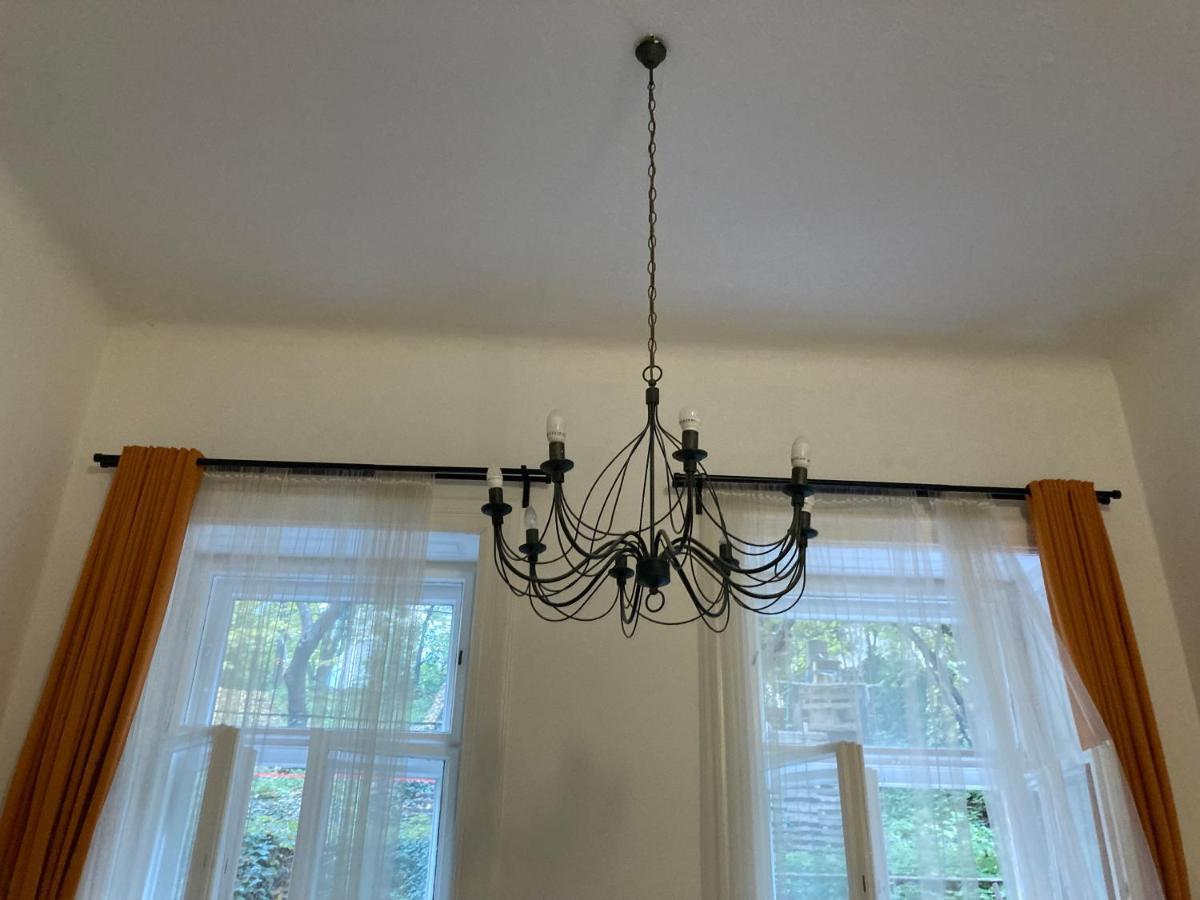 Roland Downtown - Buda Apartamento *