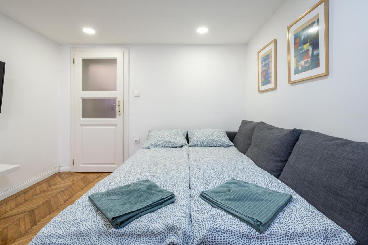 D20- Boutique Apartments, Best Location, By Bqa Apartment *