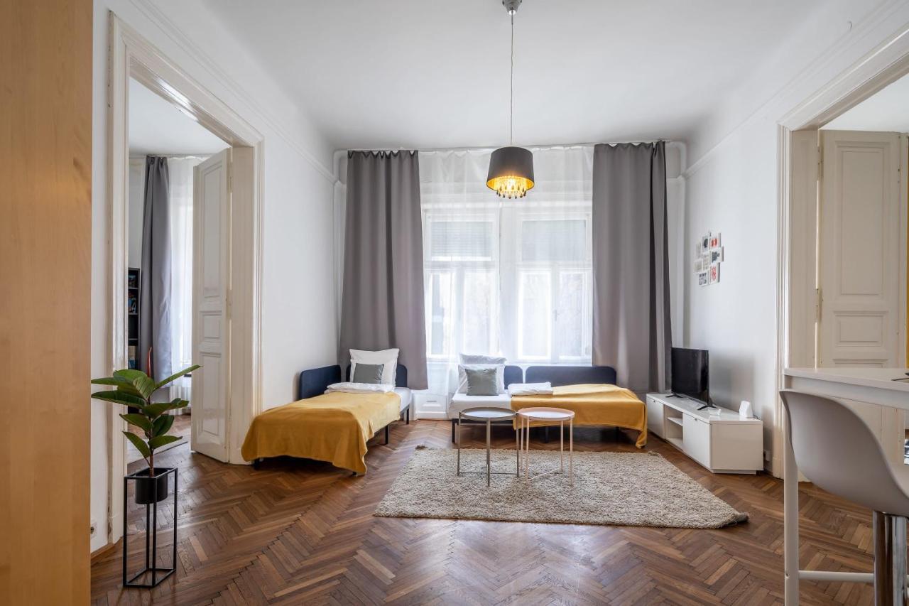 Spacious Apartment Budapest