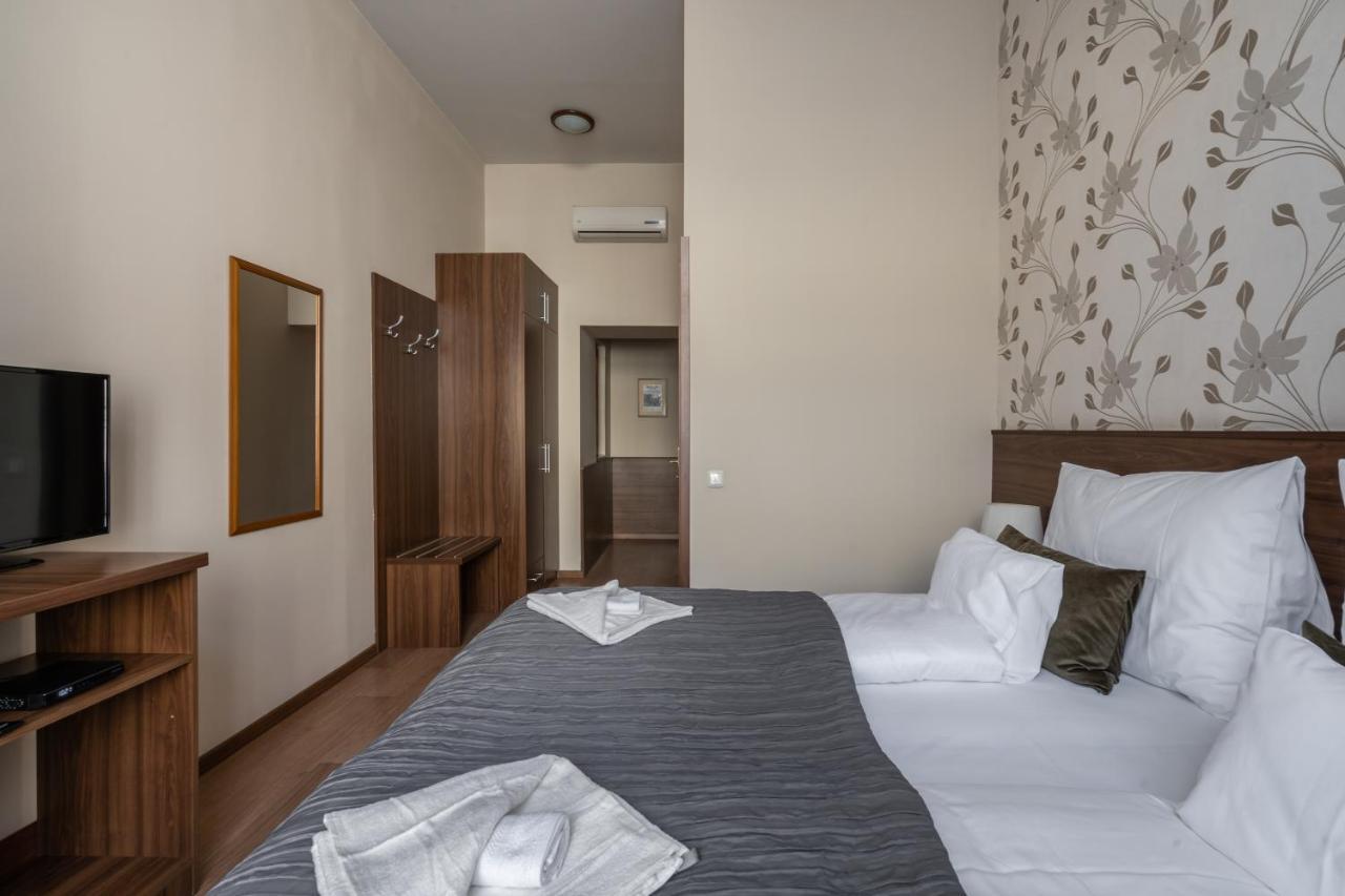 Elit Boutique Rooms- Location by bqa Budapest