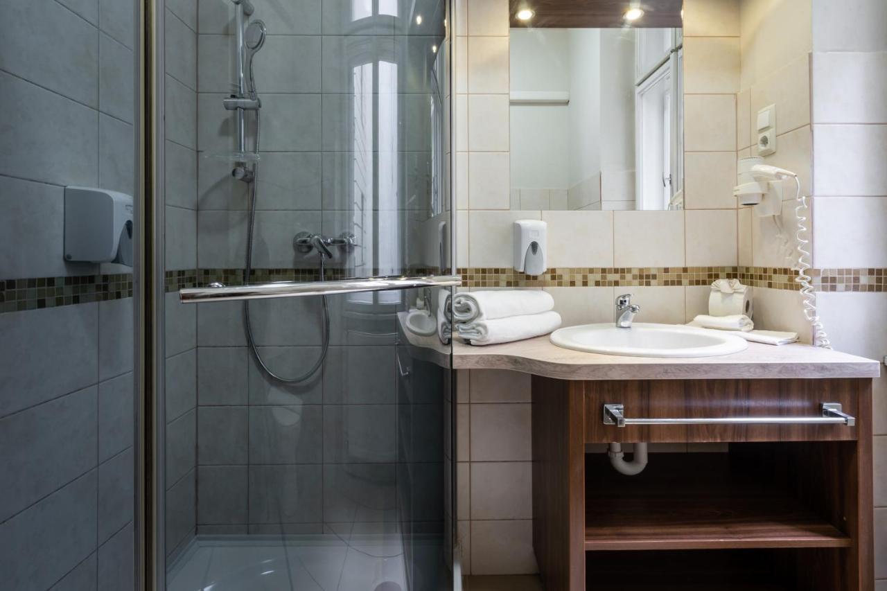 Elit Boutique Rooms- Location by bqa