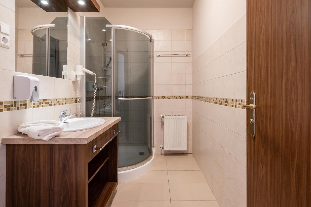 Elit Boutique Rooms- Location by bqa Hotel *