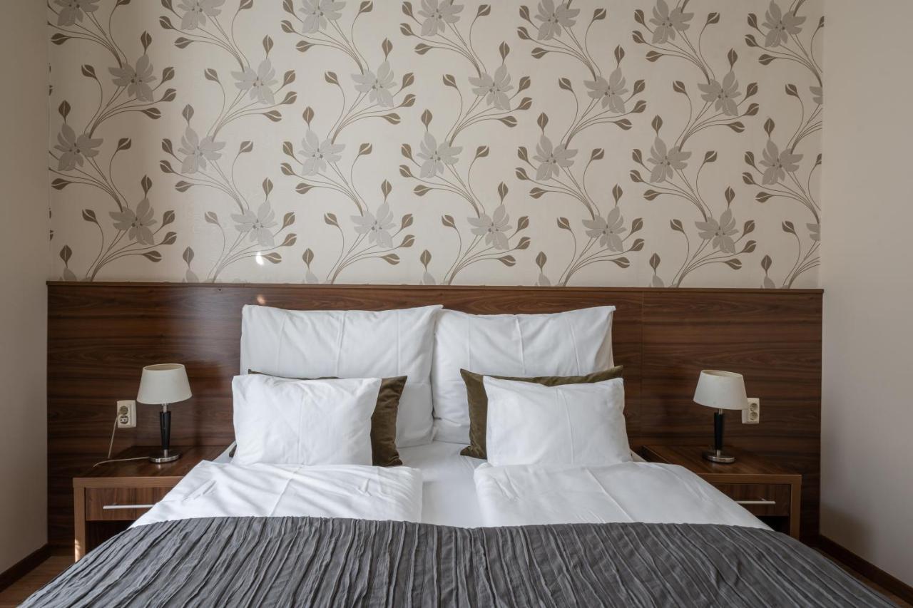 Elit Boutique Rooms- Location by bqa *
