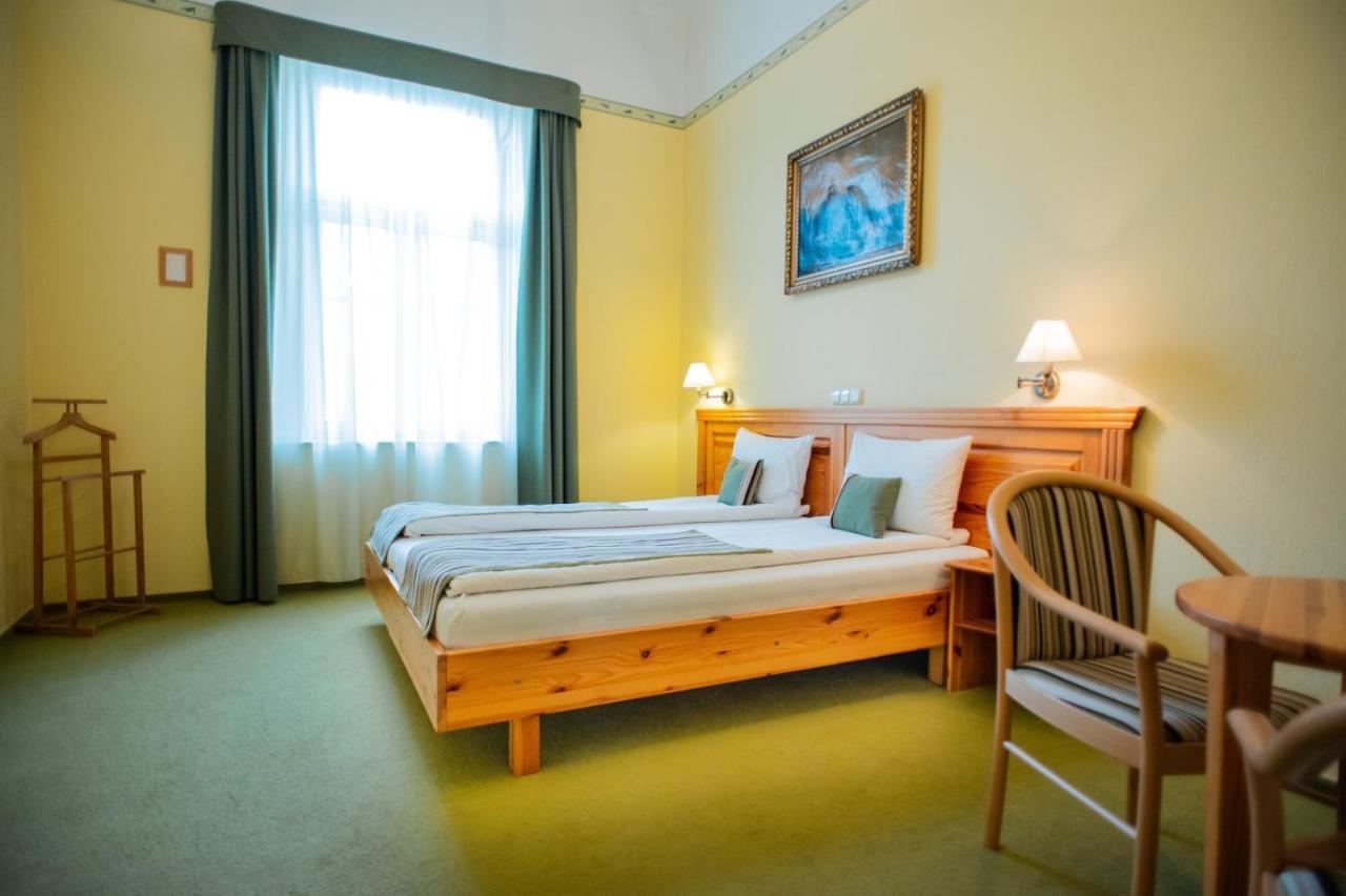 Bed & Breakfast Manzard Panzio Budapest