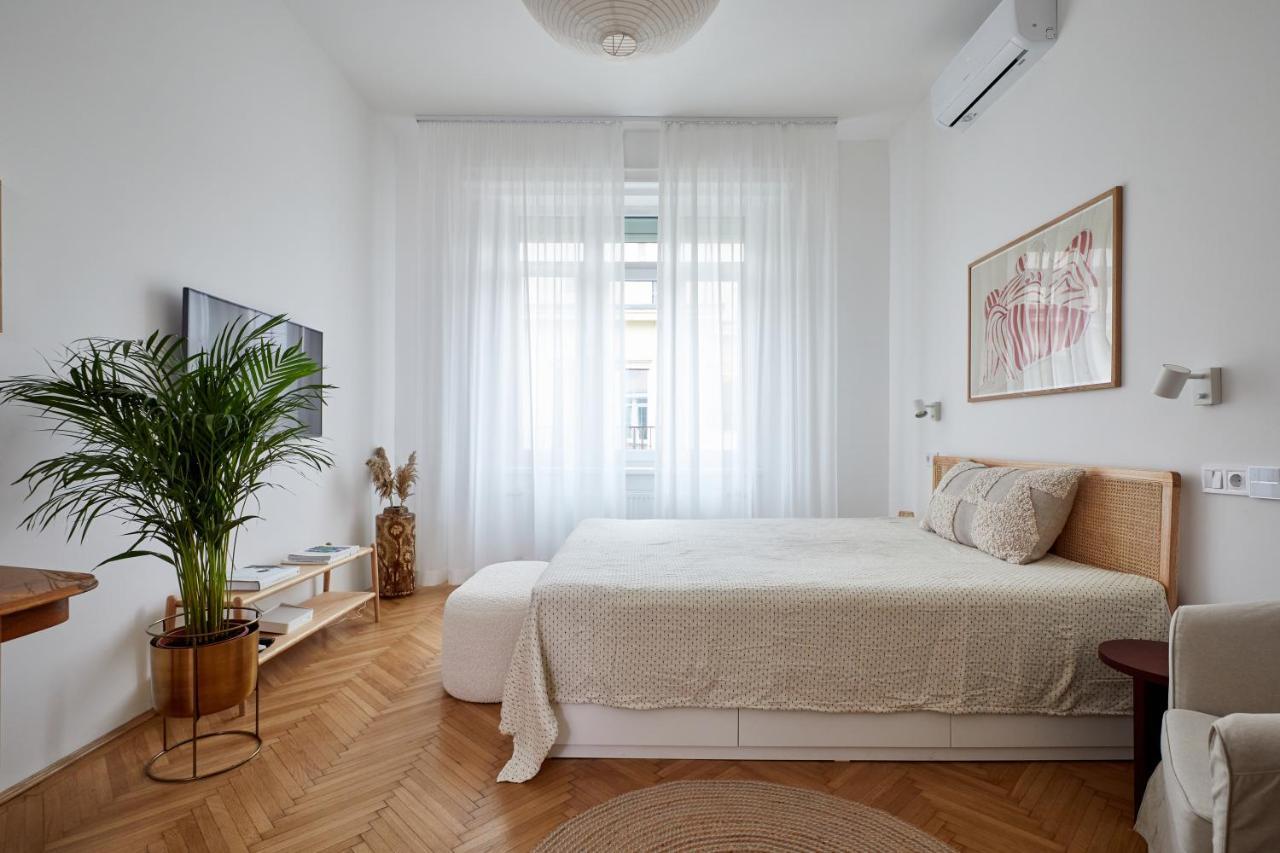 Asboth 225 Cozy Center Apartament