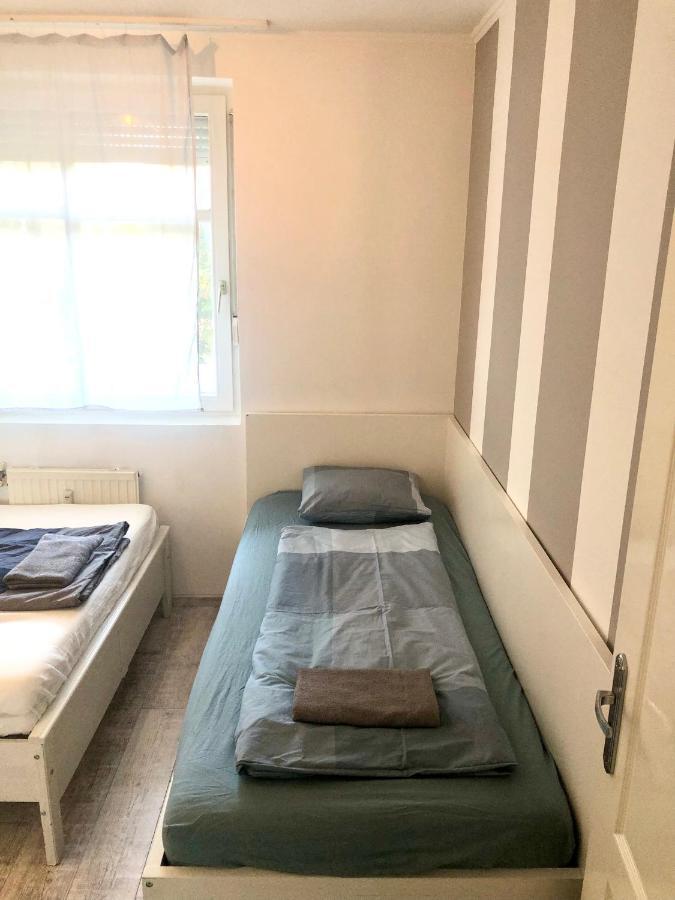 Bright, Spacious 3 Bedroom, Garage