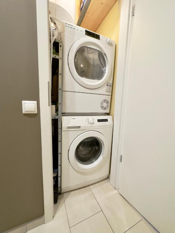 Apartment Brand New In The Center *