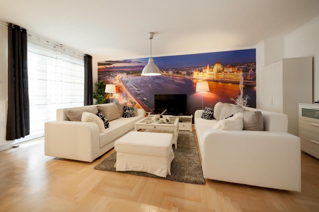 Apartmán Gde Hollo *