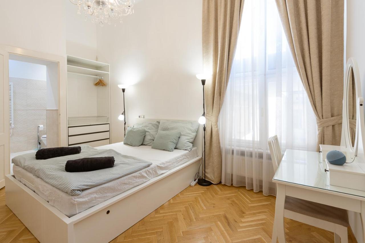 Appartement Garys Bright And Spacious Two Bedroom Flat Near Danube