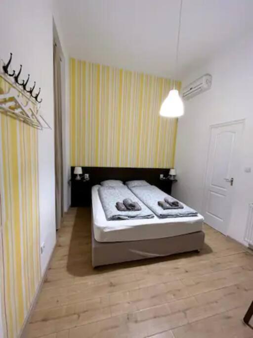 A4 Parliament Sunflower Cozy Apartment Budapest