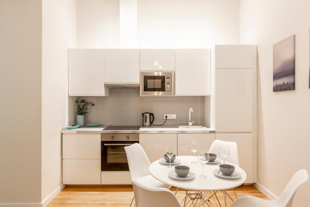 Apartment Luxury Quentin 3 Bedrm, 2 Bathrm Budapest