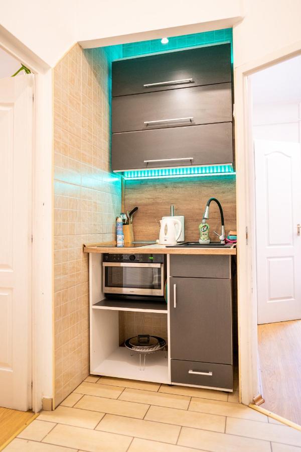 Of Koezraktar Apartmán *