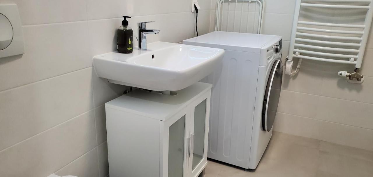 Dn Rose Apartmant