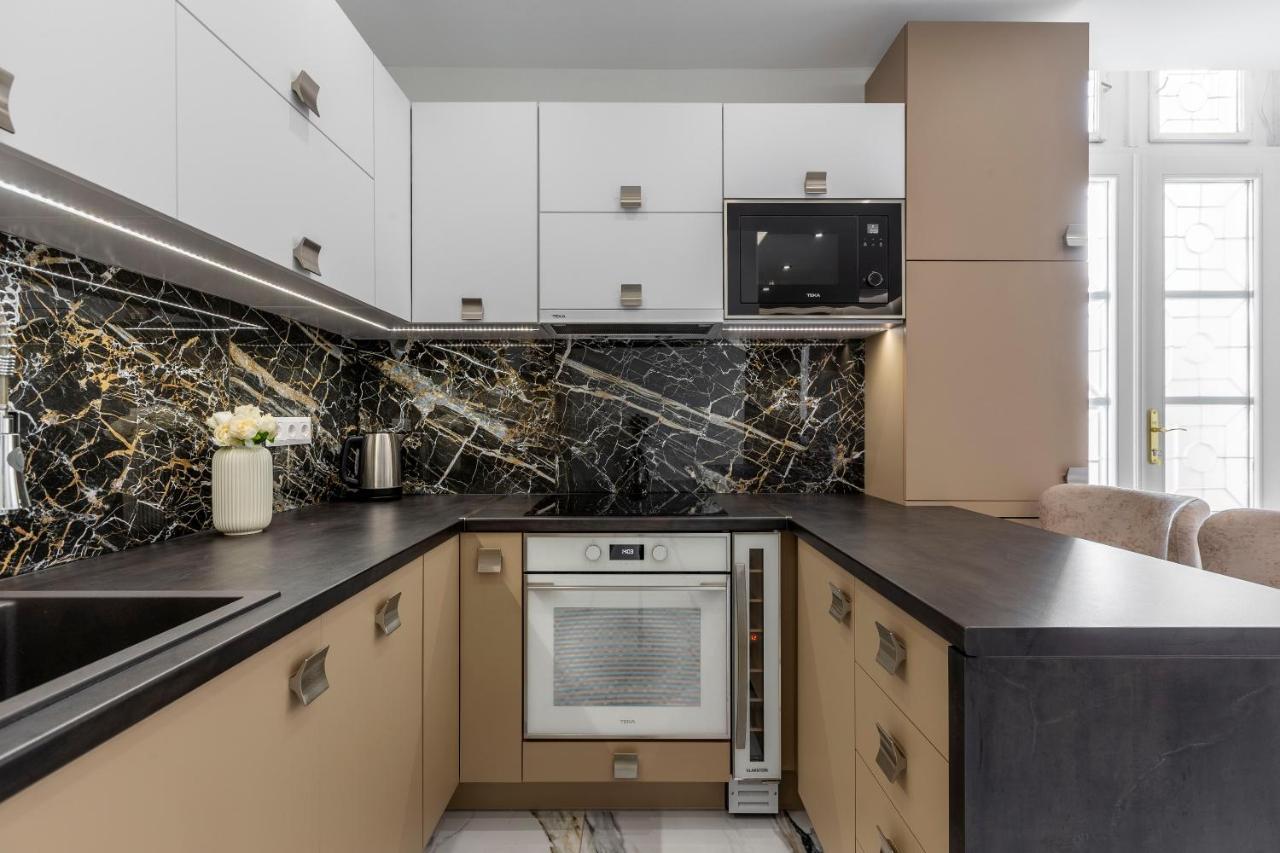 Luxurious Bajcsy Next To The Basilica * Budapest