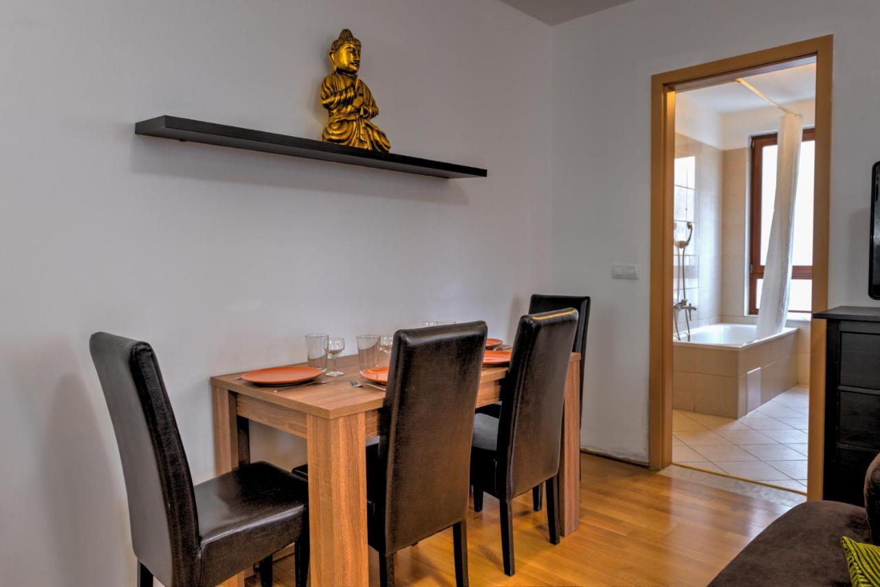 Center Apartamento *