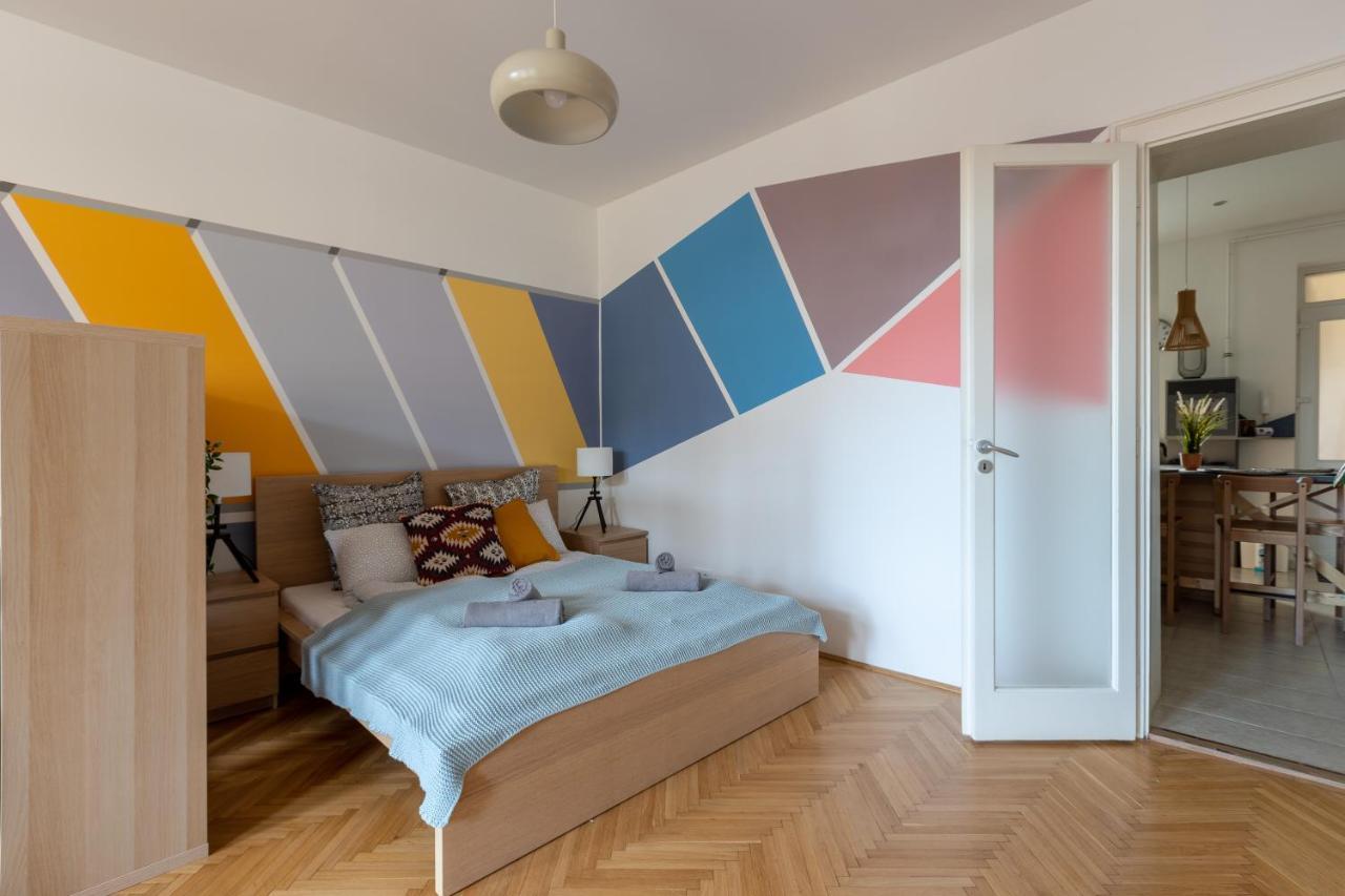 Apartamento Art Downtown Styled By A Local Designer Budapest