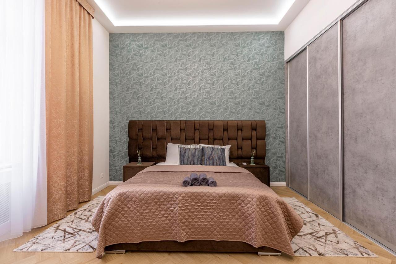 Luxurious Bajcsy Next To The Basilica Apartamento Budapest