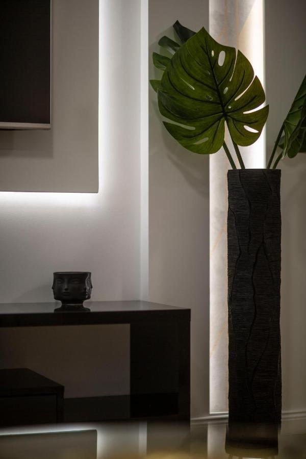 Apartamento Luxurious Bajcsy Next To The Basilica *